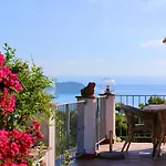 Tany Apartman *